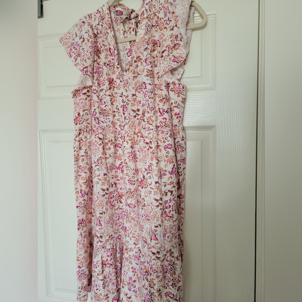 Isabel Maternity by Ingrid & Isabel-Target White Floral Maternity Shift Dress